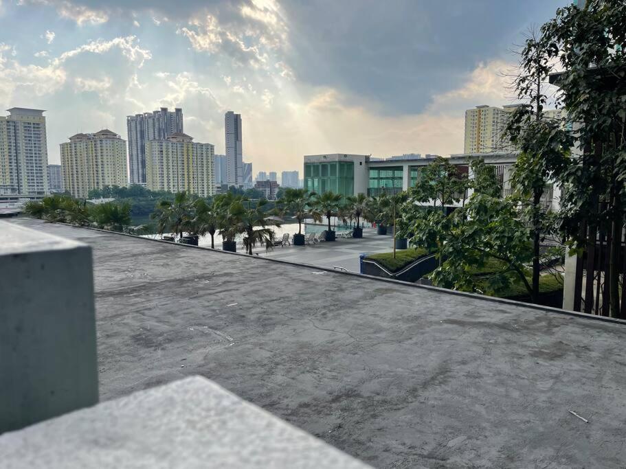 Supermcozy@setapak Mall 10pax 3br 2carpark
